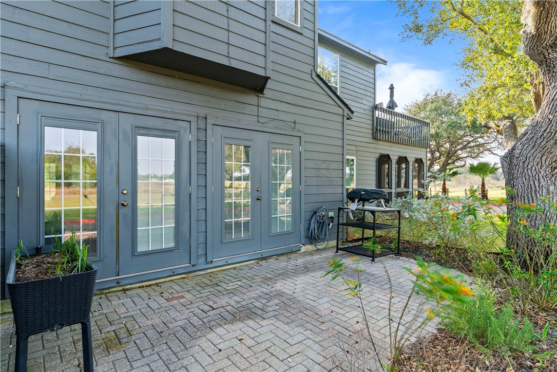 210 Oak Bay Street 1203 Rockport TX 78382