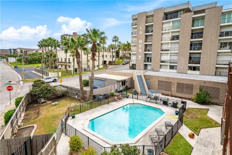 520 S Chaparral Street 1 Corpus Christi TX 78401