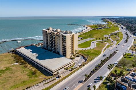 1400 Ocean Drive 1104a Corpus Christi TX 78404
