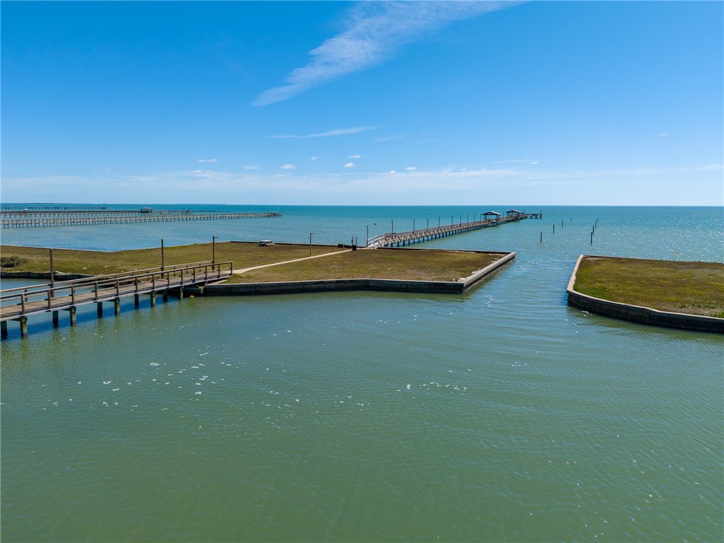 2003 N Fulton Beach Road #48 Rockport TX 78382