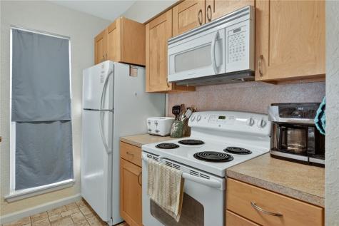 2003 N Fulton Beach Road #48 Rockport TX 78382