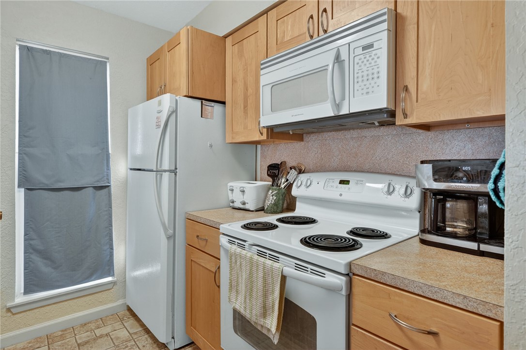 2003 N Fulton Beach Road #48 Rockport TX 78382