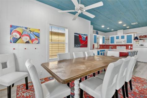 2727 S 11th Street 27 Port Aransas TX 78373
