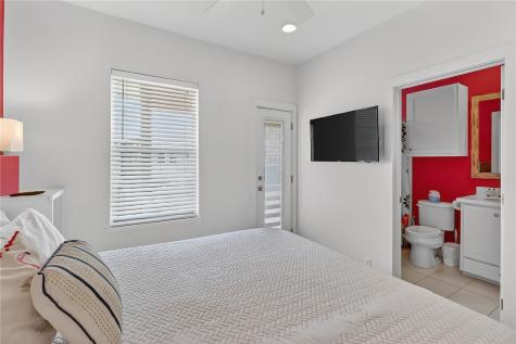 2727 S 11th Street 27 Port Aransas TX 78373