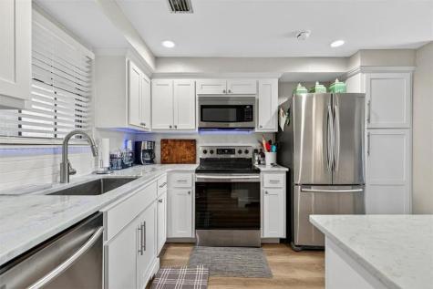 210 Oak Bay Street 504 Rockport TX 78382