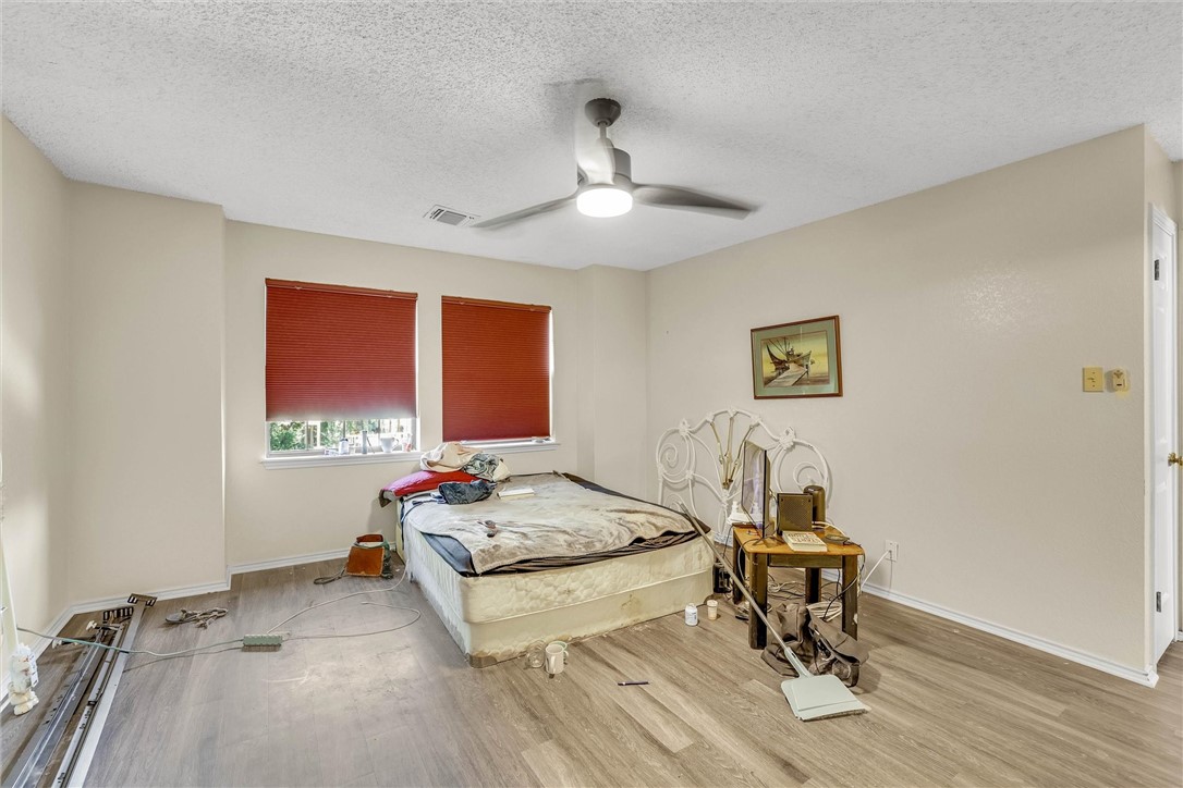 6100 Woodlake Parkway 706 San Antonio TX 78244