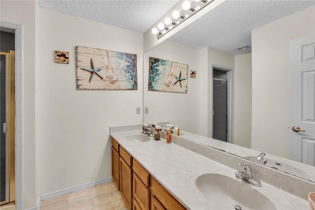 6100 Woodlake Parkway 706 San Antonio TX 78244
