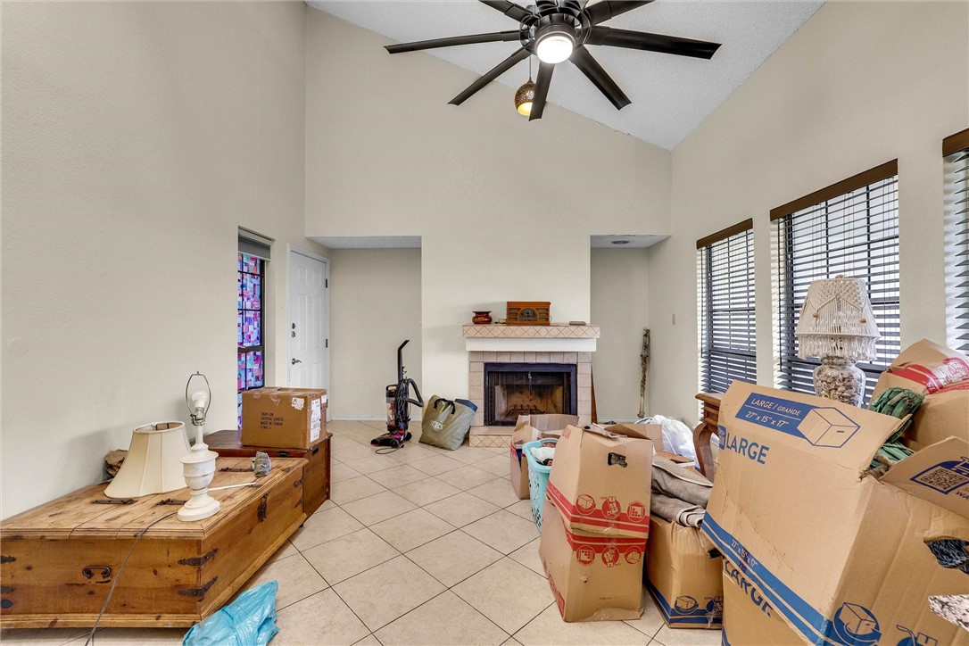 6100 Woodlake Parkway 706 San Antonio TX 78244