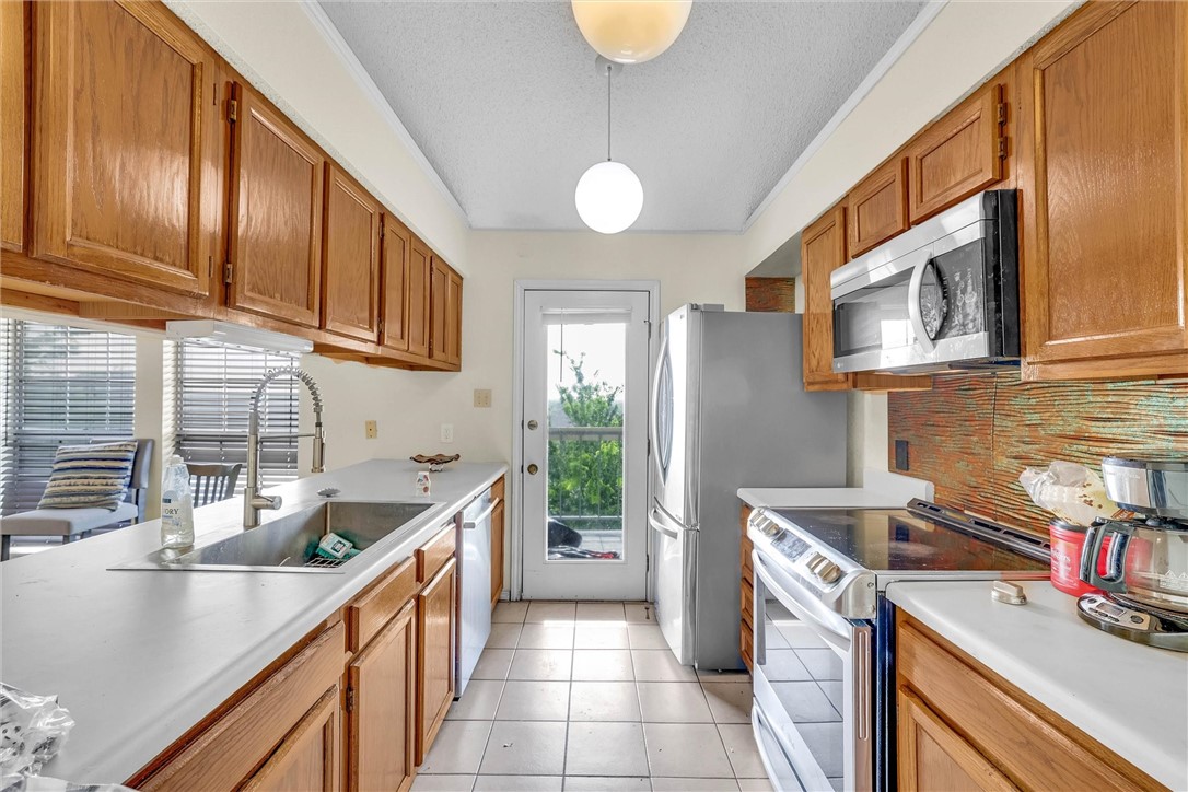 6100 Woodlake Parkway 706 San Antonio TX 78244