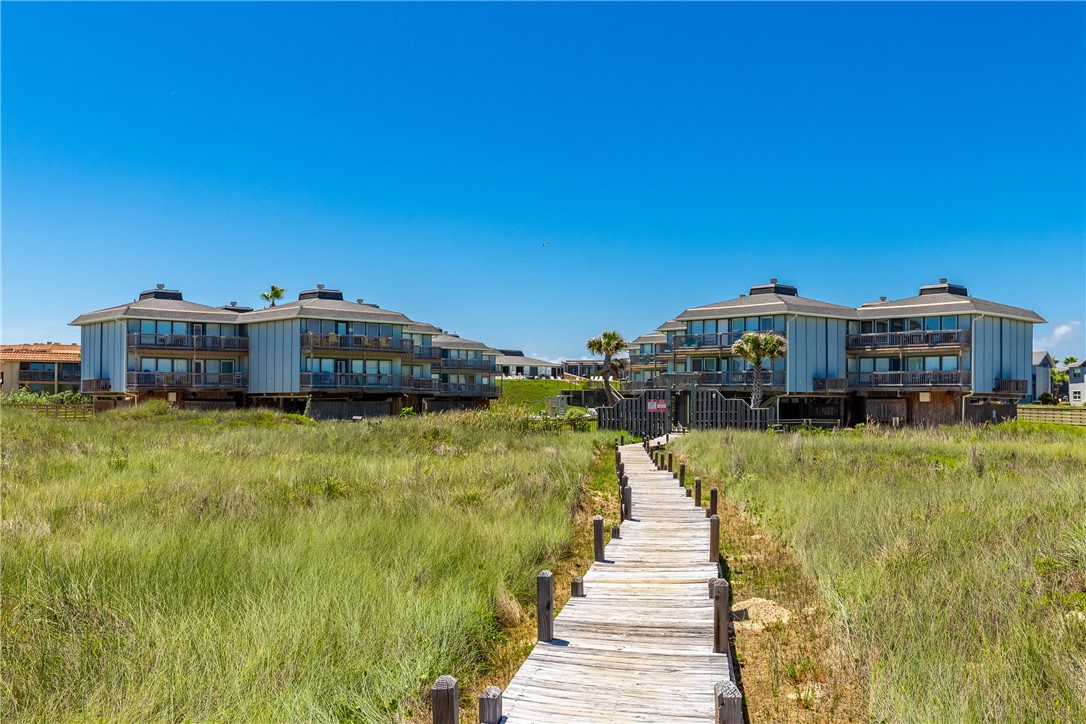 1319 S 11th Street 307 Port Aransas TX 78373