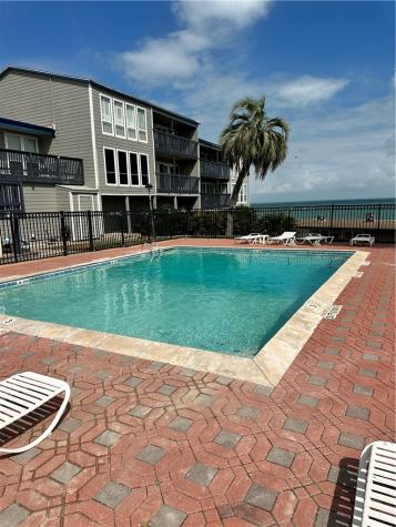 3402 Ocean Drive 15 Corpus Christi TX 78411