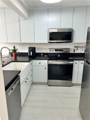 3402 Ocean Drive 15 Corpus Christi TX 78411