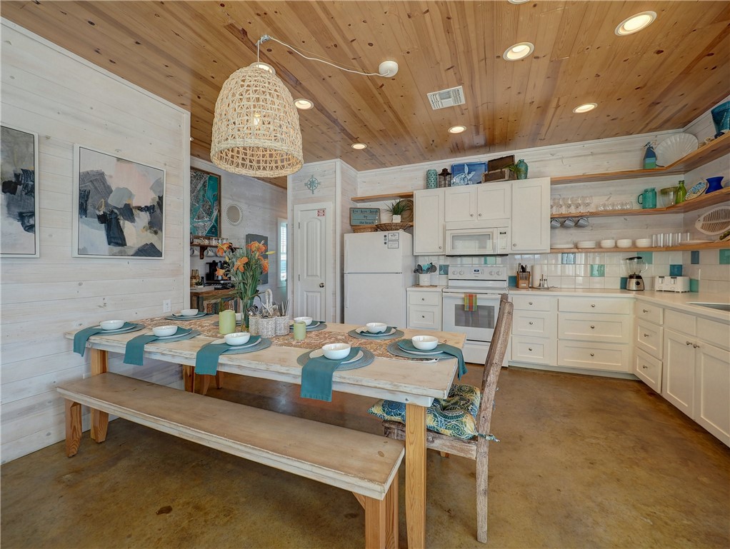 318 S Station Street 3 Port Aransas TX 78373