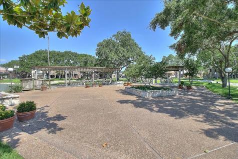 92 Lake Shore Drive Corpus Christi TX 78413