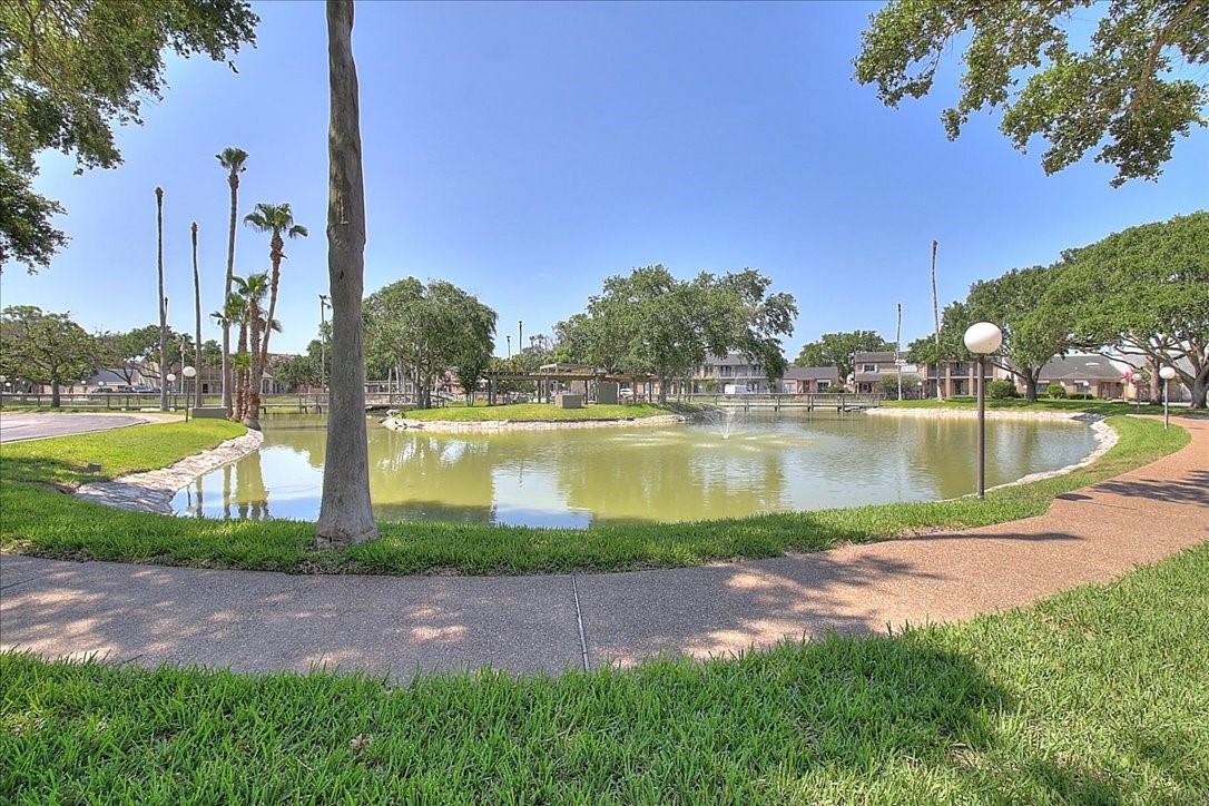 92 Lake Shore Drive Corpus Christi TX 78413