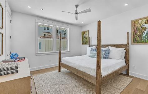 136 W Cotter Avenue 4 Port Aransas TX 78373