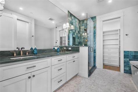 136 W Cotter Avenue 4 Port Aransas TX 78373