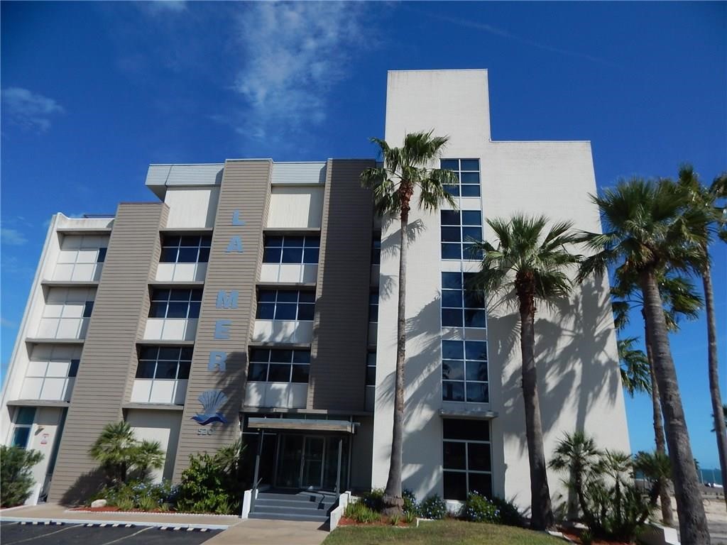520 S Chaparral Street 204 Corpus Christi TX 78401