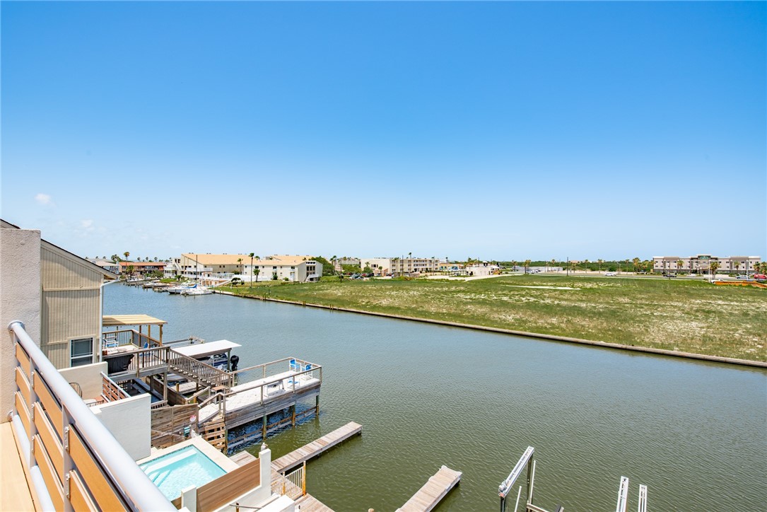 14410 E Cabana St C Corpus Christi TX 78418