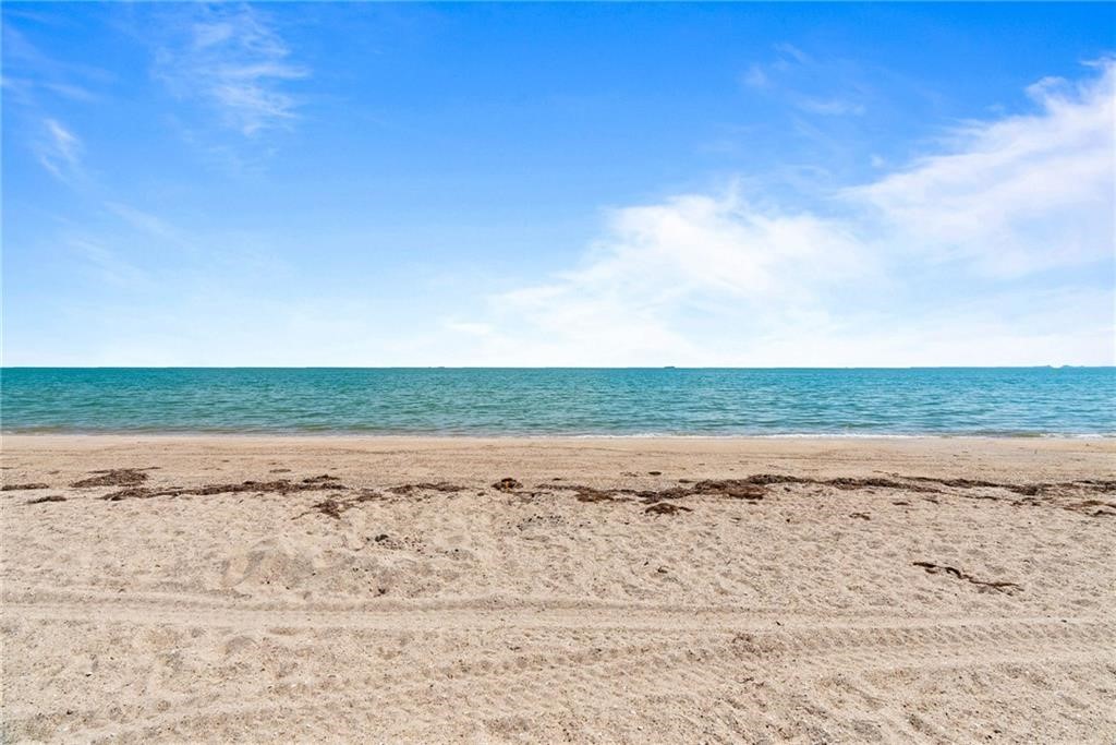 202 Reef Avenue 105 Corpus Christi TX 78402