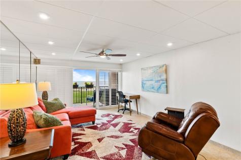 202 Reef Avenue 105 Corpus Christi TX 78402