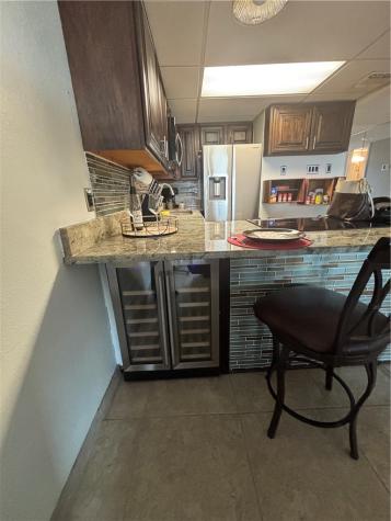 202 Reef Avenue 105 Corpus Christi TX 78402