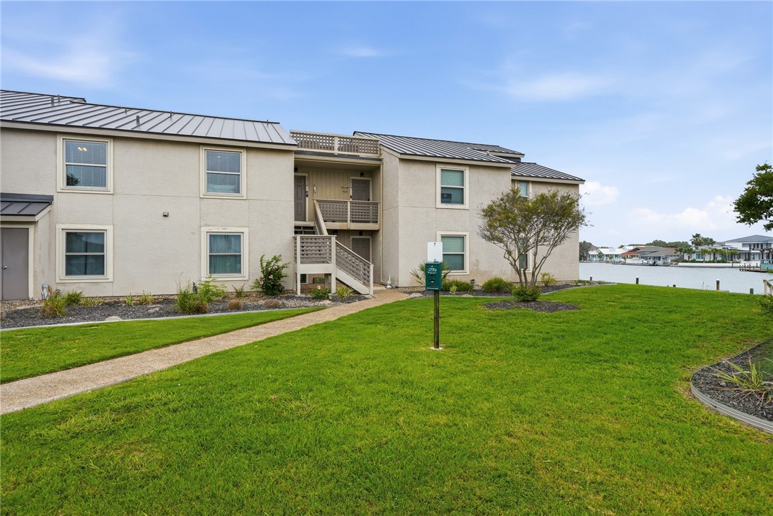 2515 Bayhouse Drive 2515 Rockport TX 78382