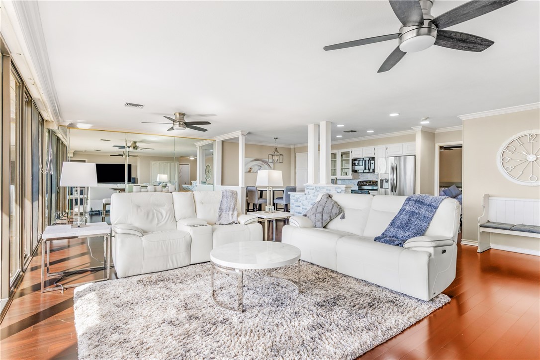 1400 Ocean Dr 1103-c Corpus Christi TX 78404