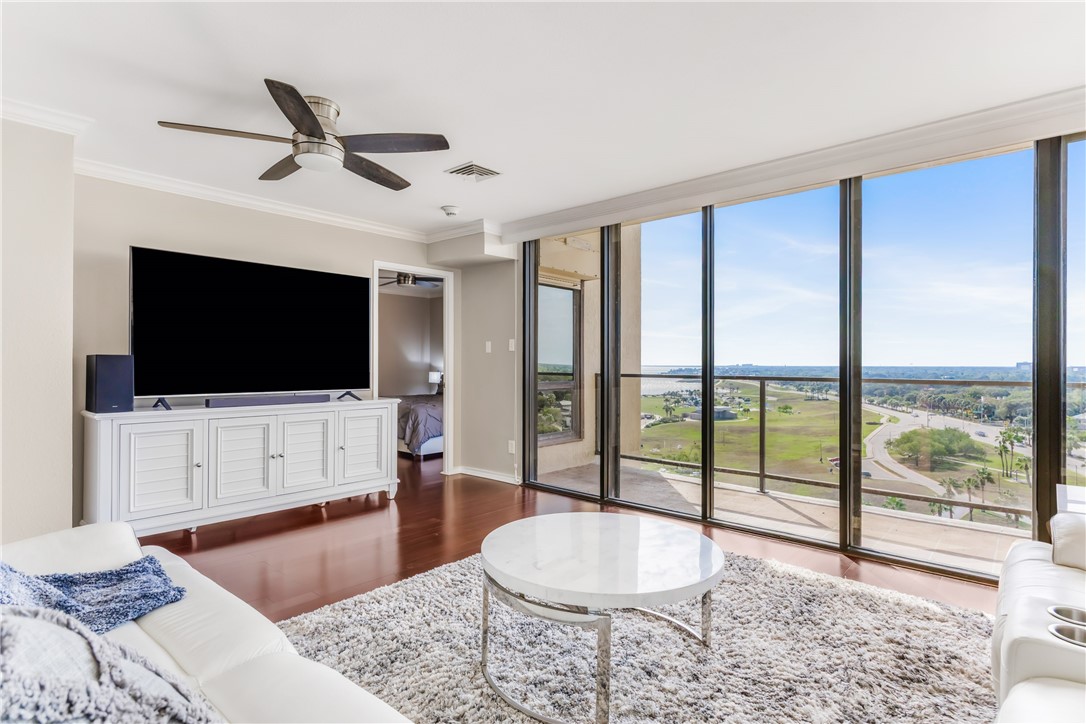 1400 Ocean Dr 1103-c Corpus Christi TX 78404