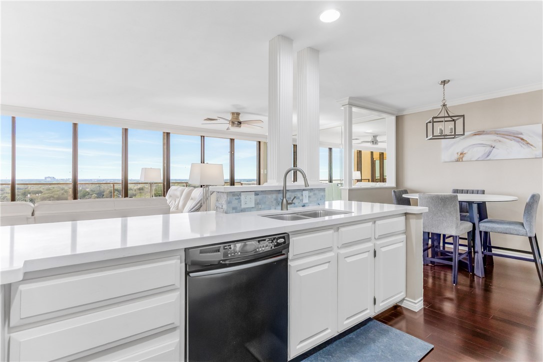 1400 Ocean Dr 1103-c Corpus Christi TX 78404