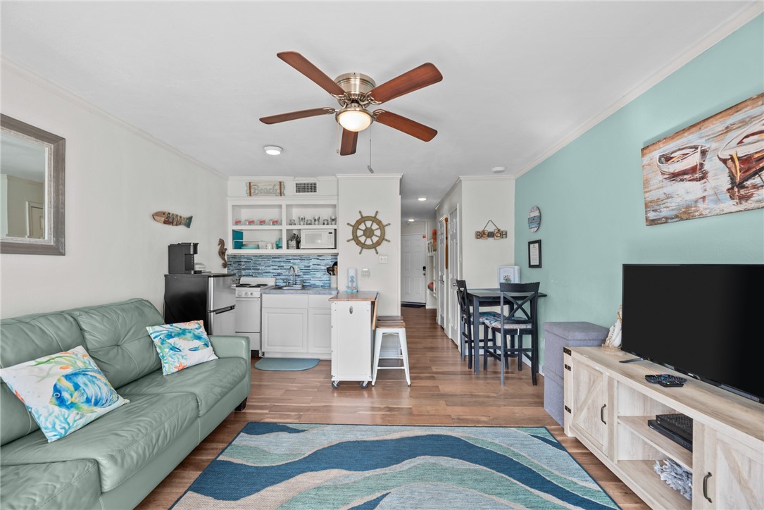 3938 Surfside Boulevard 2236 Corpus Christi TX 78402
