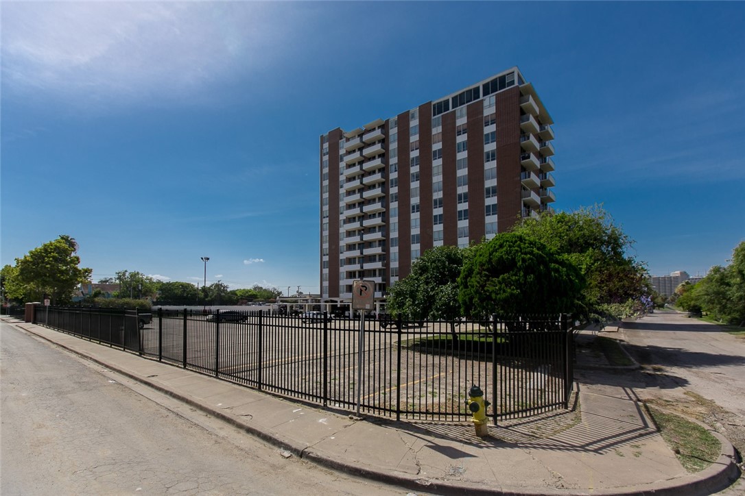 715 S Upper Broadway 1103 Corpus Christi TX 78401