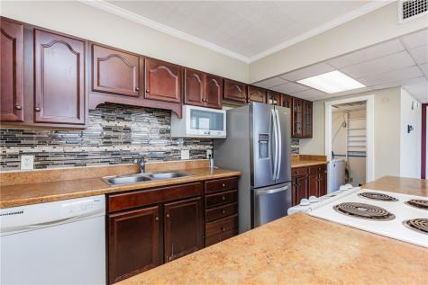 715 S Upper Broadway 1103 Corpus Christi TX 78401