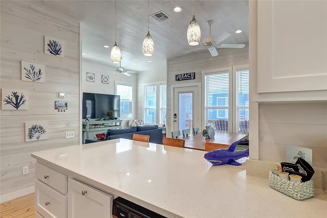 1624 S Eleventh Street 9 Port Aransas TX 78373
