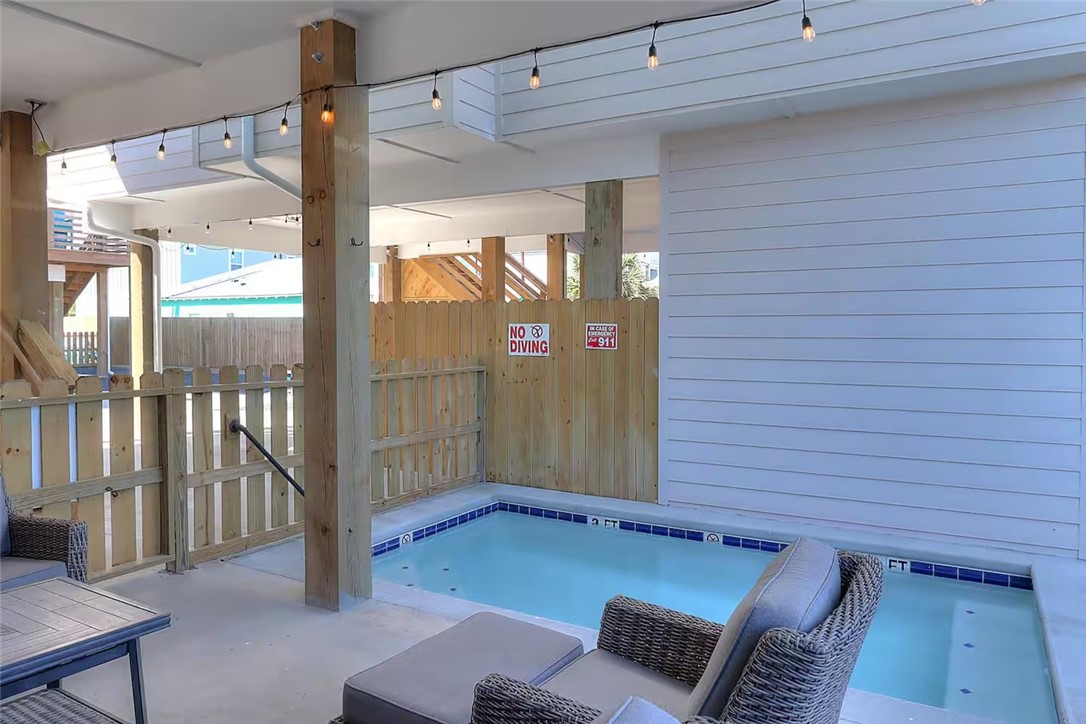1624 S Eleventh Street 9 Port Aransas TX 78373