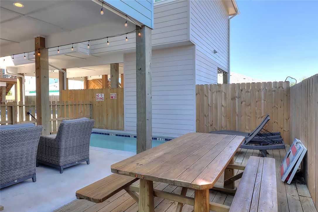 1624 S Eleventh Street 9 Port Aransas TX 78373