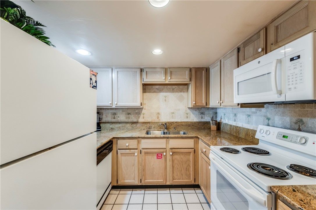 1419 S Eleventh 203 Port Aransas TX 78373