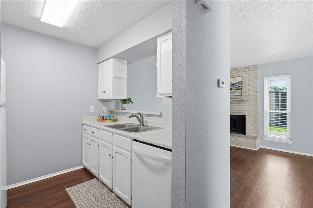 6702 Everhart U-104 Corpus Christi TX 78413
