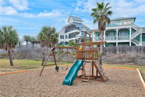 700 Island Retreat Court 51 Port Aransas TX 78373