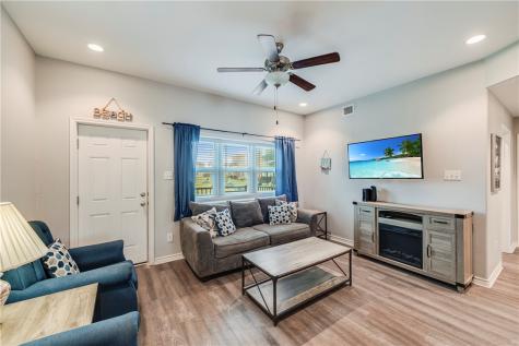 700 Island Retreat Court 51 Port Aransas TX 78373