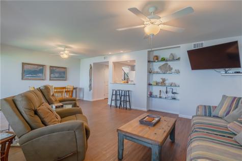 620 S Fulton Beach 708 Rockport TX 78382