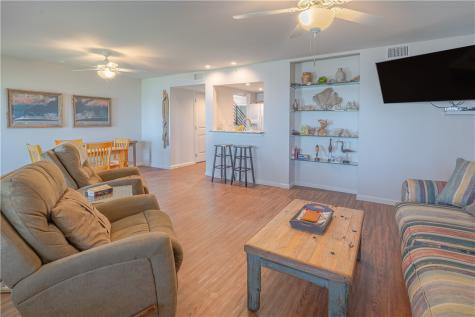 620 S Fulton Beach 708 Rockport TX 78382