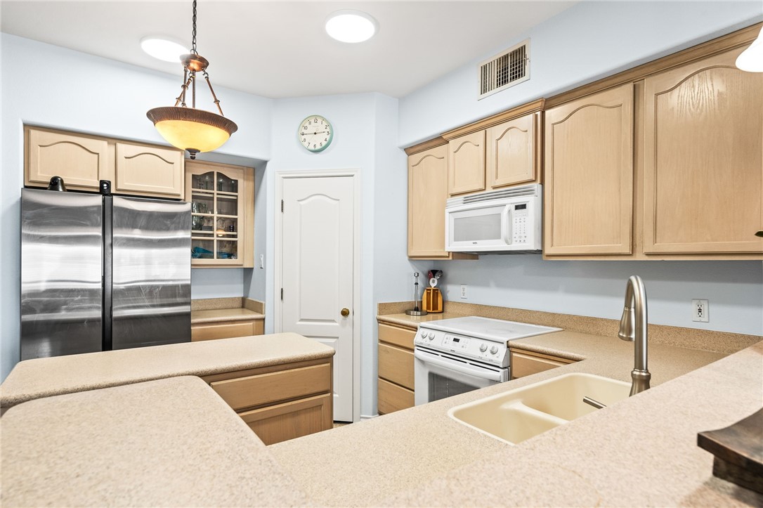 15429 Salt Cay Ct B Corpus Christi TX 78418