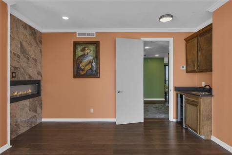 4500 Ocean Drive 4 B Corpus Christi TX 78412