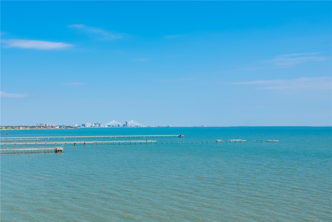 4500 Ocean Dr 4 B Corpus Christi TX 78412