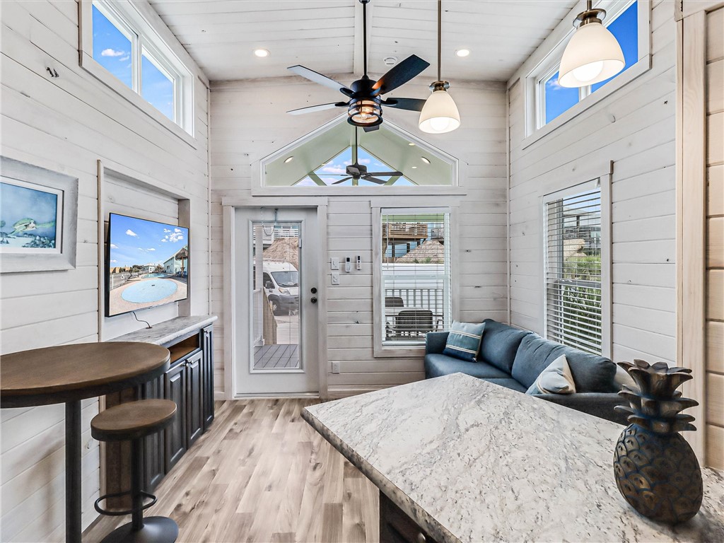 1100 Port Street 6 Port Aransas TX 78373
