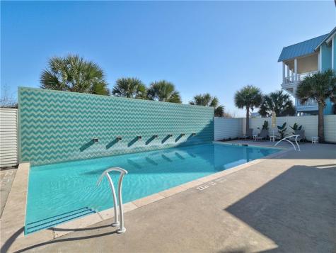 600 Center N 2 Port Aransas TX 78373