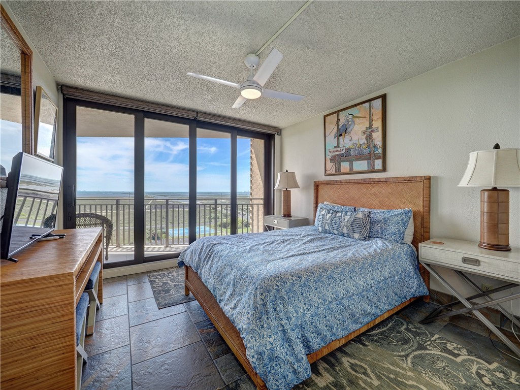 6649 Seacomber Drive 1110 Port Aransas TX 78373