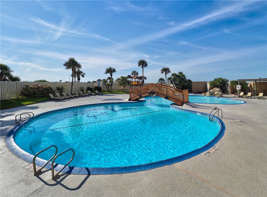 6649 Seacomber Drive 1110 Port Aransas TX 78373