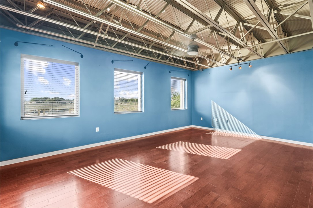 901 N Upper Broadway Street 201 Corpus Christi TX 78401